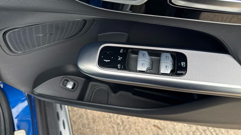 Mercedes-Benz GLC 300d 4Matic AMG Line Premium 5dr 9G-Tronic Diesel Estate